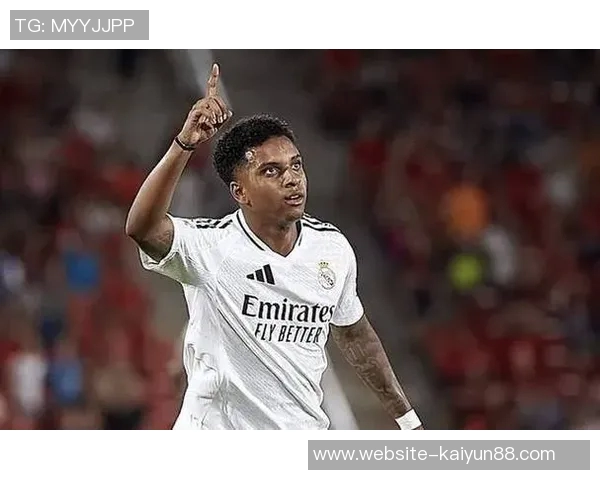 梅开二度的罗德里戈在社交媒体分享庆祝照片表达付出值得的感慨 梅开二度的罗德里戈在社交媒体分享庆祝照片表达付出值得的感慨